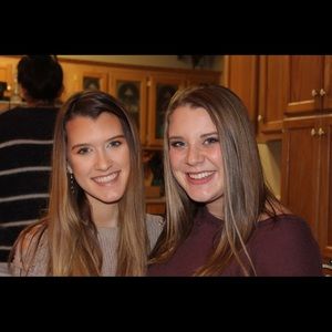 Meet your Posher, Alexis